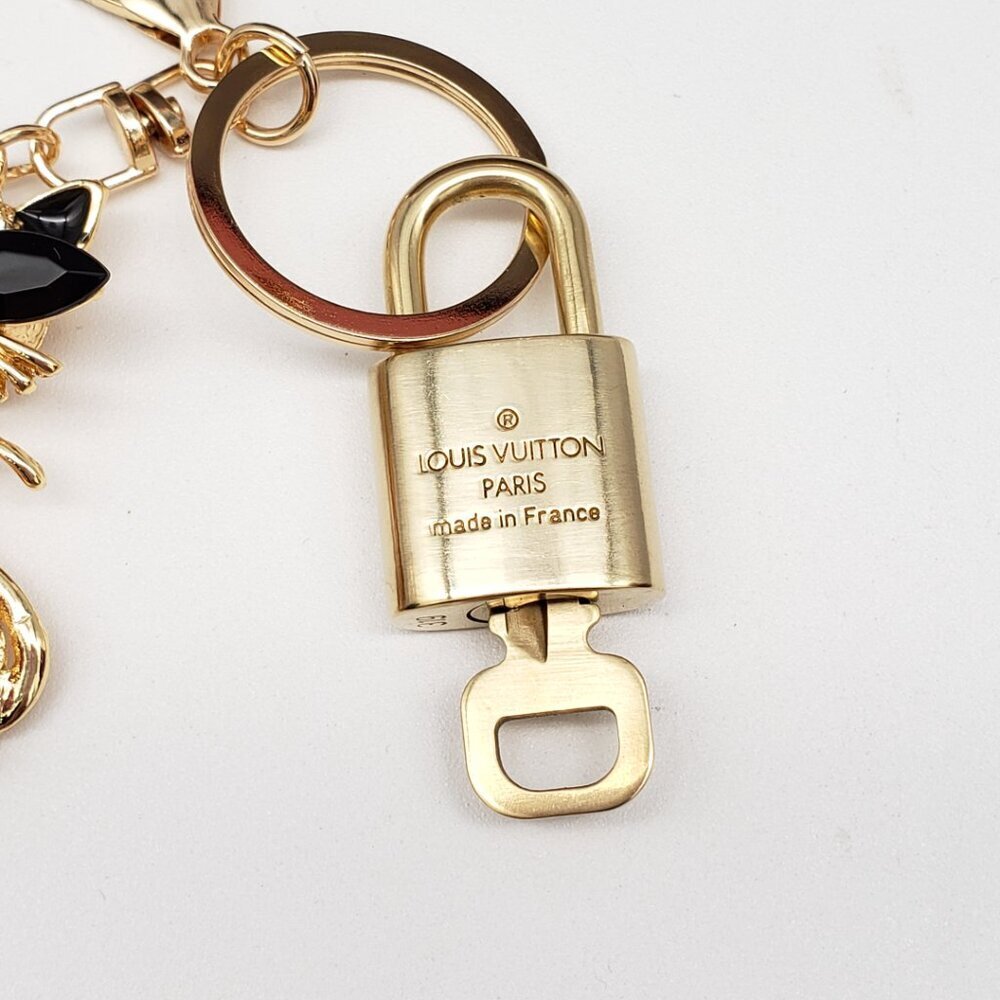 Authentic LV Gold Padlock & Key Set ✨ Luxury Bag Charm w/ Unbranded Keychain - Picture 4 of 9